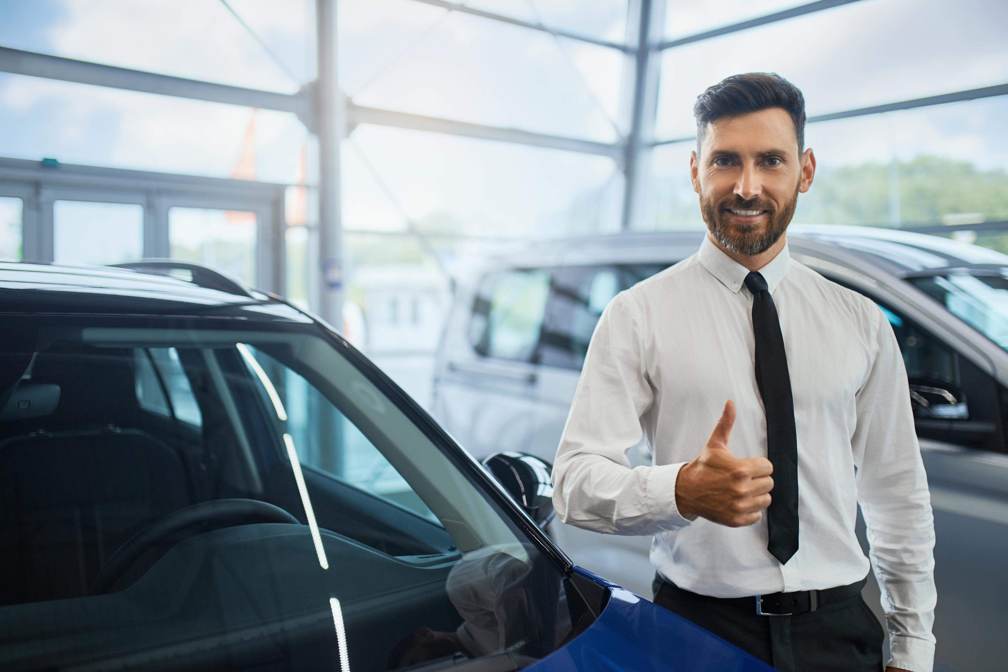 Auto Privata con Autista Indiar